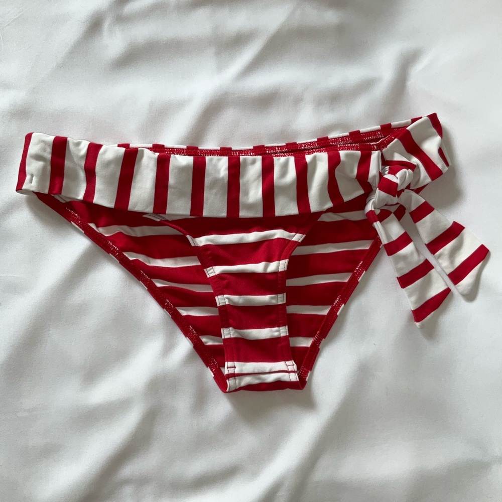 Livia - Bikini 👙 - Picture 3 of 10